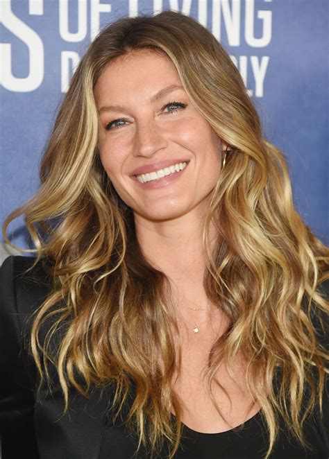 gisele bündchen age